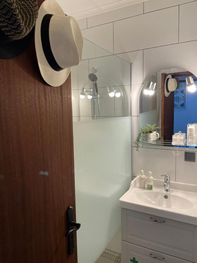No More Snow, 300 M From The Beach, King Size Bed, Fast Wi-Fi ปอร์ติเมา ภายนอก รูปภาพ